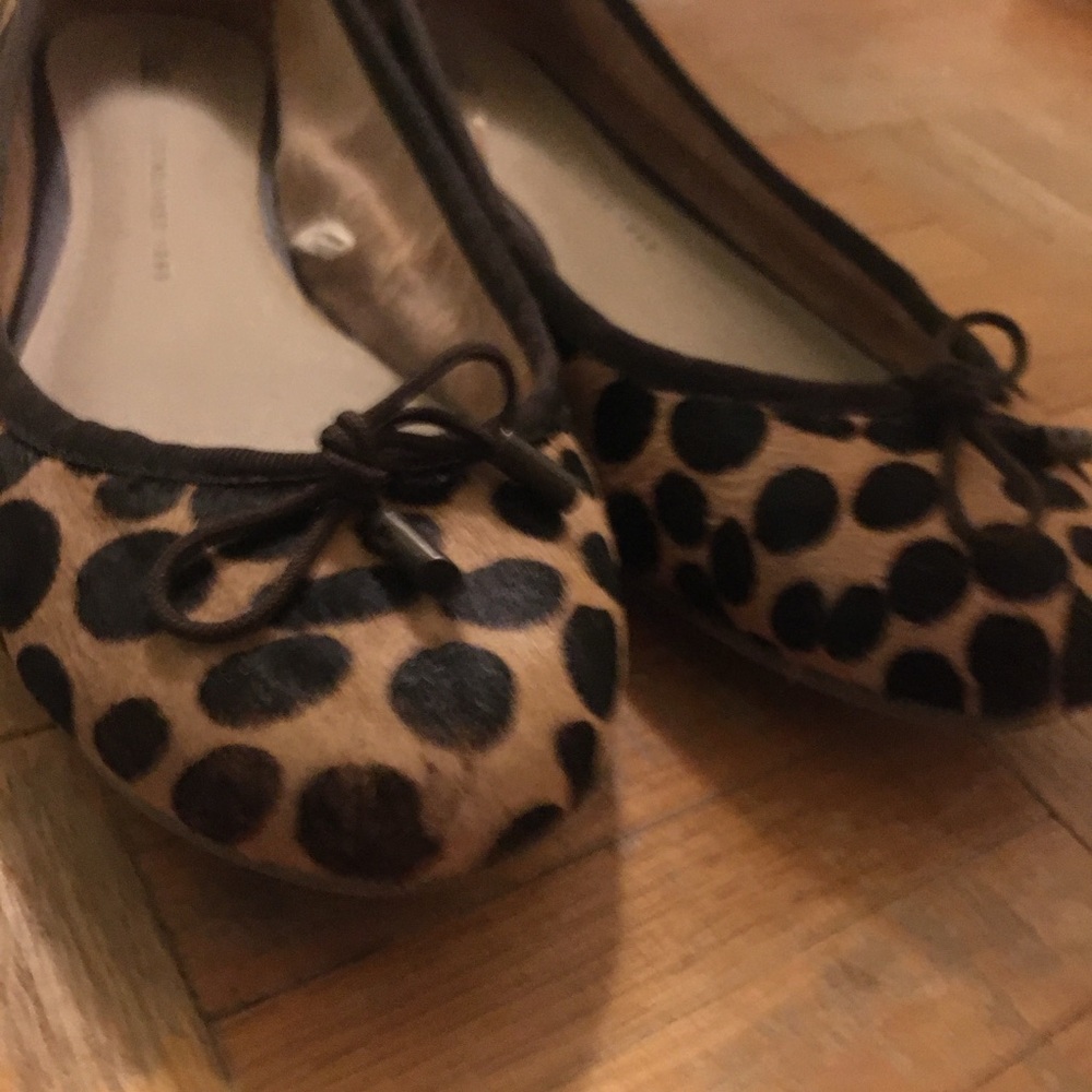 Size 8 GAP leopard print ballet flats